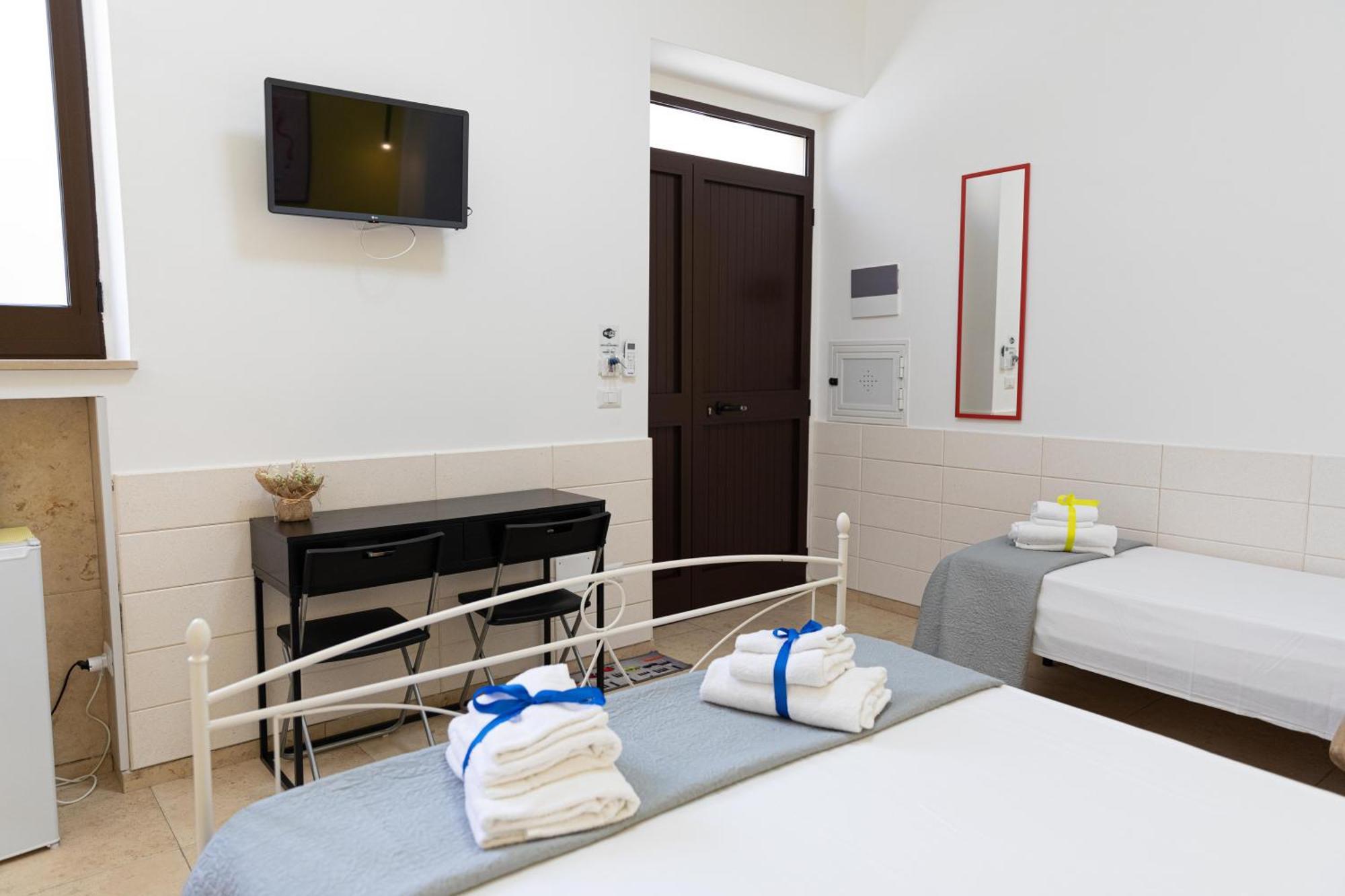 16Th Fad Rooms Margherita Di Savoia Bagian luar foto